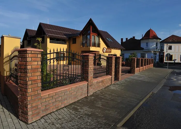 Anesis Casa de hóspedes Turčianske Teplice